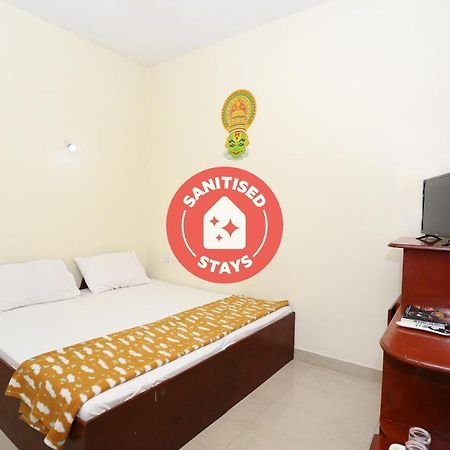 Spot On 36522 Karthika Plaza Hotel Varkala Bagian luar foto