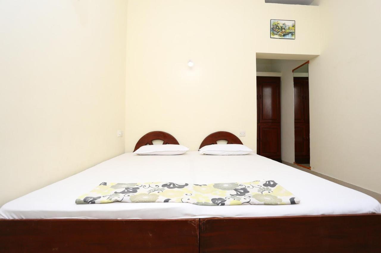 Spot On 36522 Karthika Plaza Hotel Varkala Bagian luar foto
