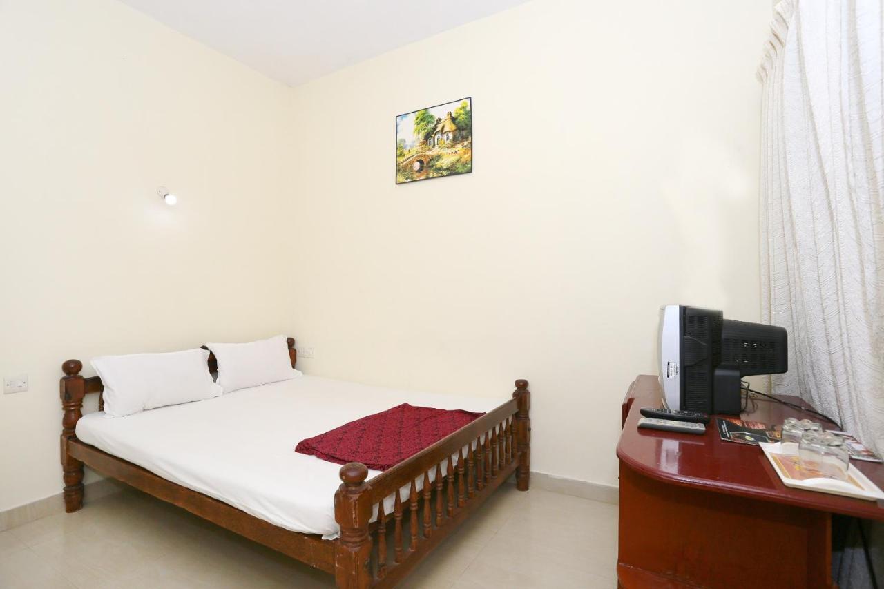 Spot On 36522 Karthika Plaza Hotel Varkala Bagian luar foto